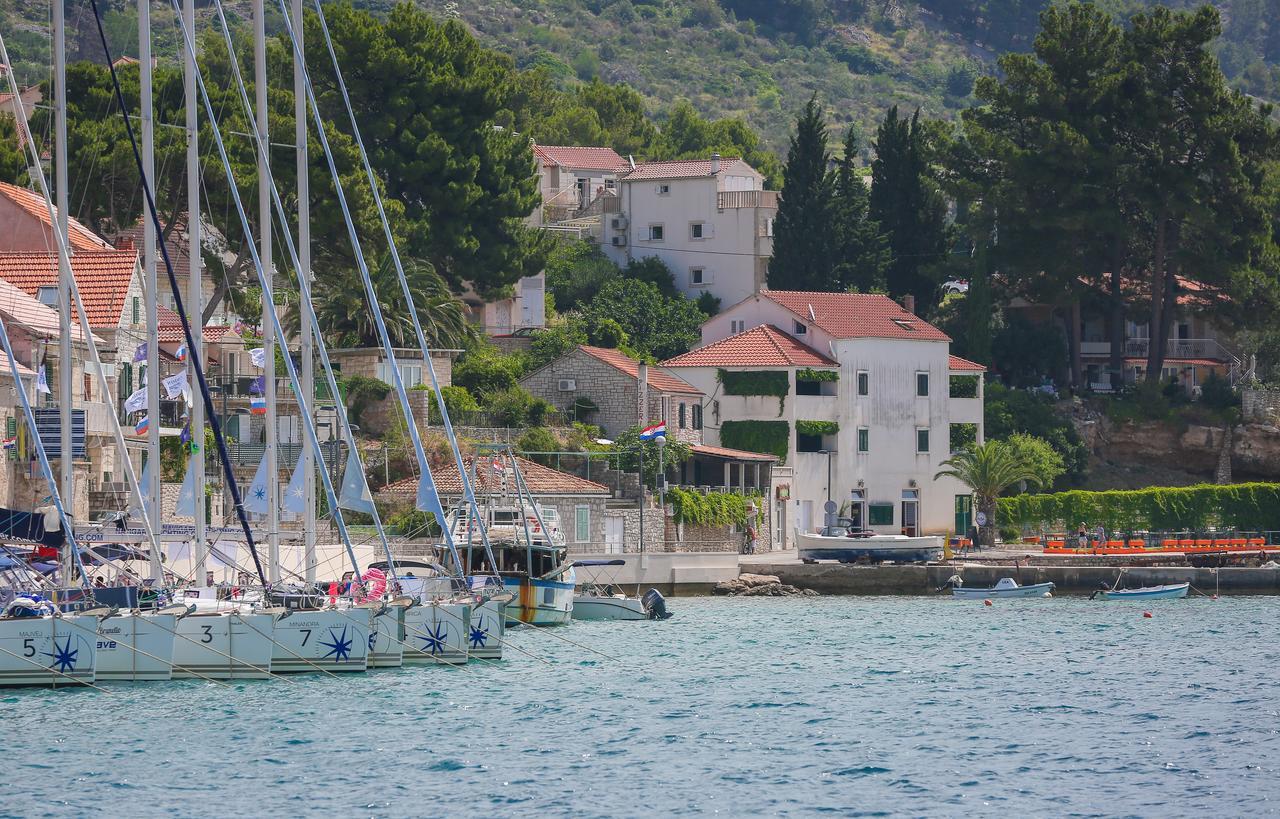 Apartments Laguna 2 Μπολ Εξωτερικό φωτογραφία